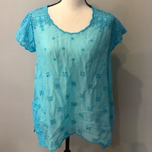 💙 Johnny Was Embroidered Shirt💙